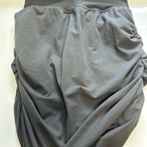 Athleta Dresses & Skirts - Athleta Black Ruched Transend Skort